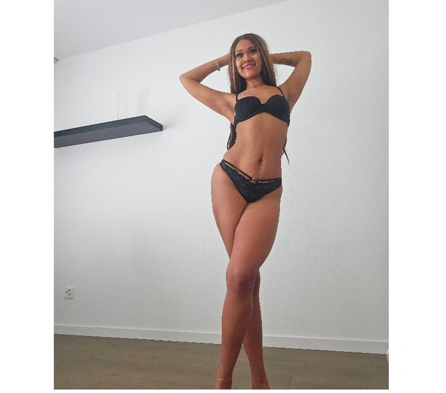 Escorts Lancashire Lancaster - Photos for 🌺🔥**Rebecca New hottie🔥 in Town **🔥🪷