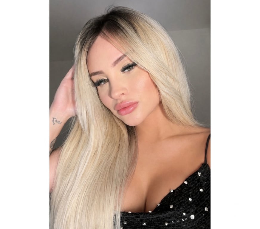 Escorts Norfolk King's Lynn and West Norfolk - Photos for 🇧🇷KAROL BLOND BRAZILIAN HOT IN TOWN🍑🔥