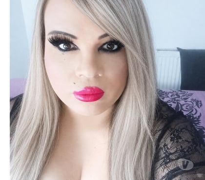 Escorts London Luton Airport Luton - Photos for Emma trans LADY BOY