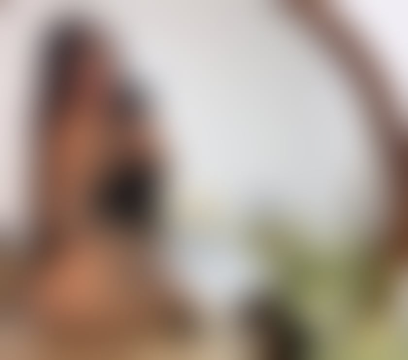 Photos for Geovana 🔞 new🔥 party 🥂GFE