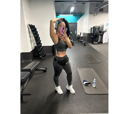 Photos for Melissa Nikkei-Brazilian🇯🇵🇧🇷 GFE Back ♥️