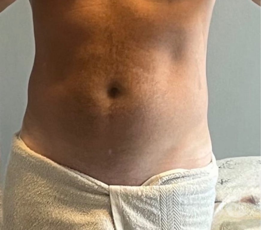 Escorts West Midlands Birmingham - Photos for Male Professional Massage for Women only . 😛