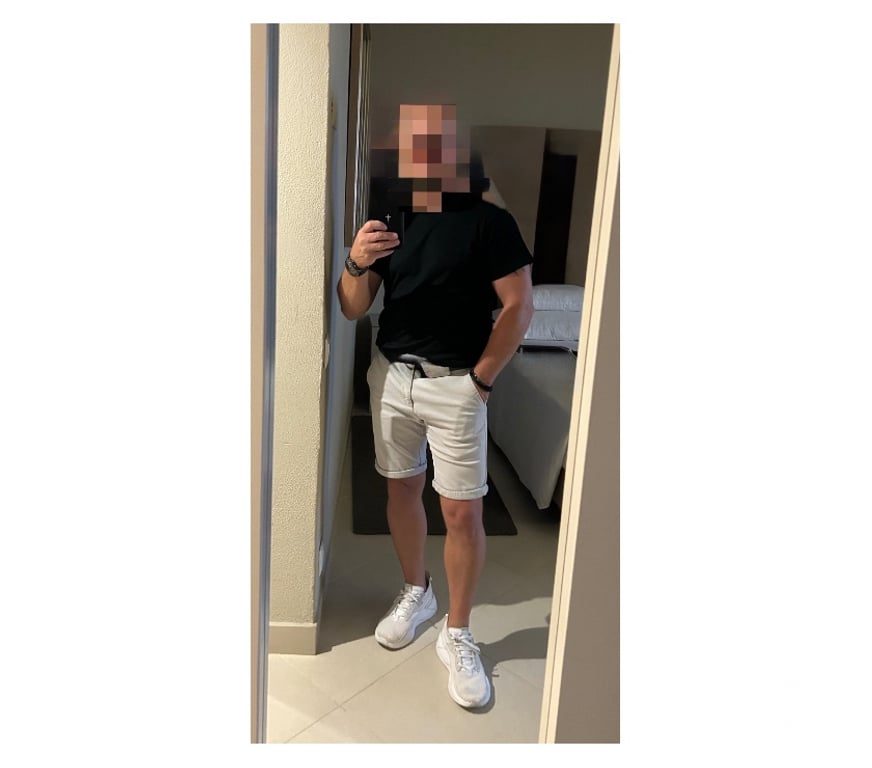 Escorts West Midlands Birmingham - Photos for Male Professional Massage for Women only . 😛