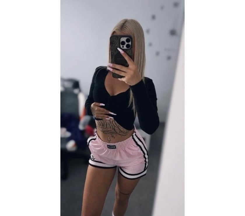 100% real blonde 💕Karina💕Incall or Outcall🔥