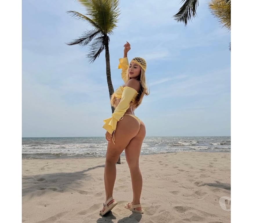 Escorts East London Canning Town - East London - Photos for 🔥 CURVY BRAZILIAN LADY 🔥