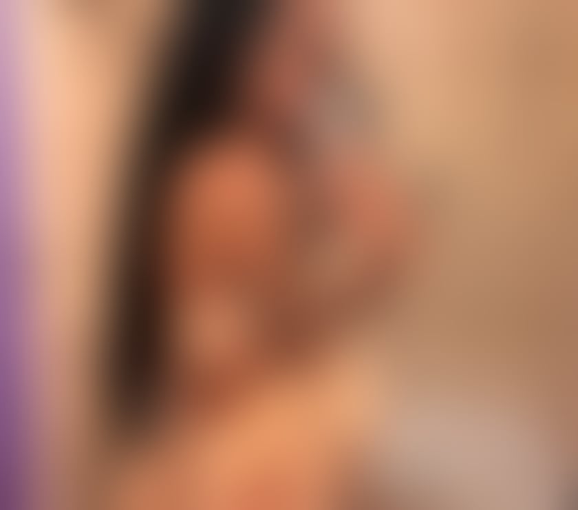 Escorts Buckinghamshire Milton Keynes - Photos for Hello im Rossa new in your city today