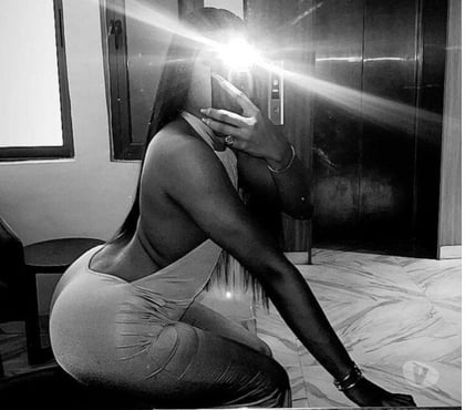  Escorts & Erotic Massage Manchester City Centre Manchester - Photos for LOREN IS HERE NEW IN TOWN CALL ME ON 7946008431