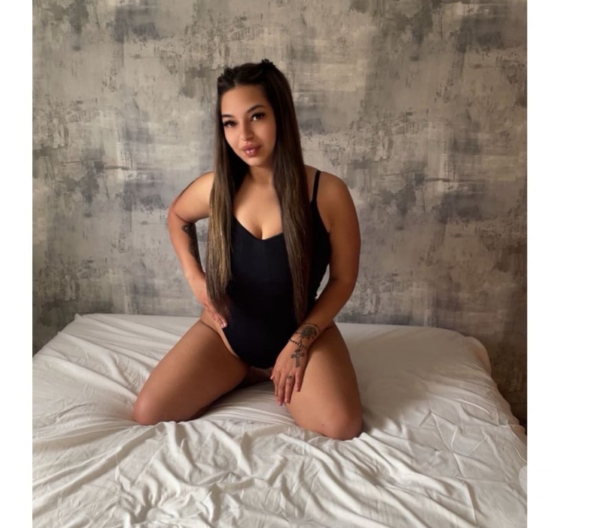 Escorts South East London Bromley - Photos for Lary💋best GFE🥰love partying❤️Incall and outcall