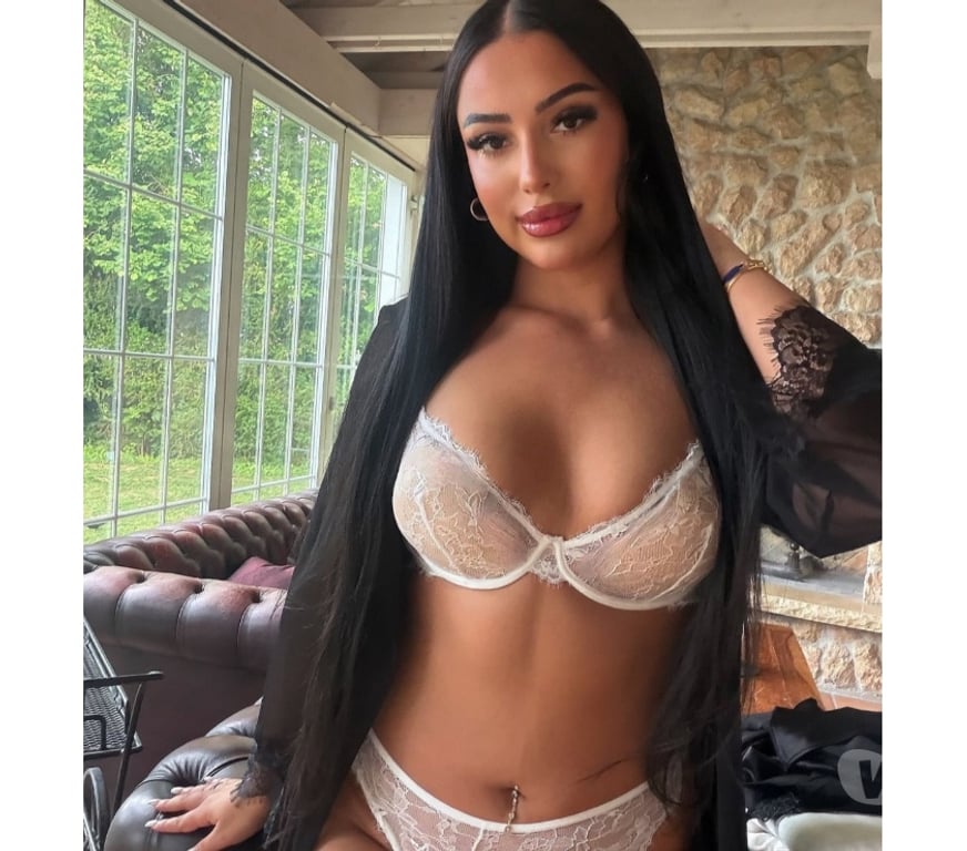 Escorts South East London Bromley - Photos for CARMEN 🍭🍓PARTY PARTY 🍭🍓