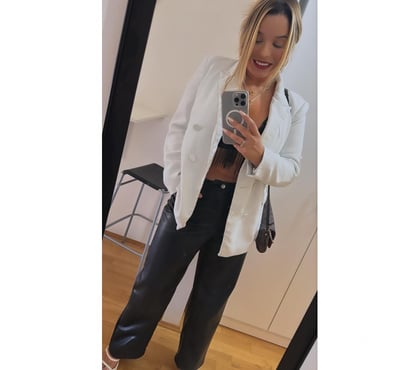  Escorts Milton Keynes City Centre Milton Keynes - Photos for 💯LARA HOT BRAZILIAN 🔥