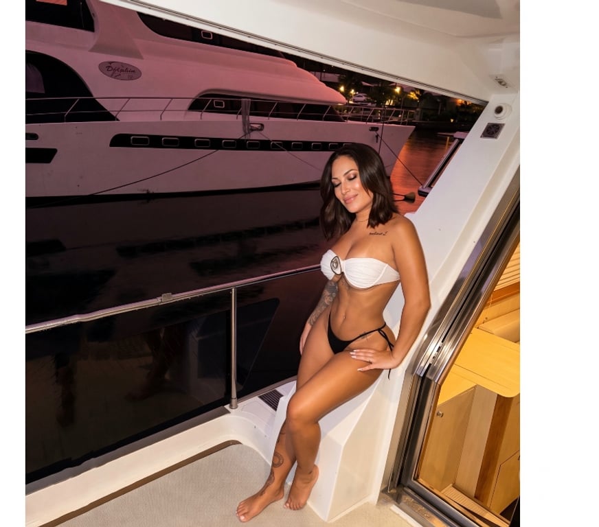Escorts East London Canary Wharf - East London - Photos for 💋 Brazilian hottie and slut🔥🇧🇷