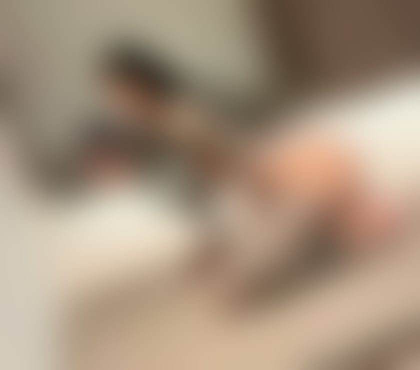  Escorts & Erotic Massage Kingston Barnsley - Photos for Elegant Brunette Lady