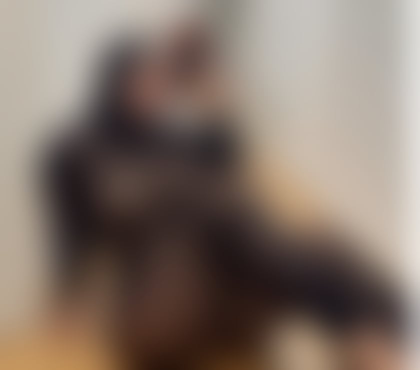 Escorts South East London Woolwich - South East London - Photos for New in town Valentina 💞
