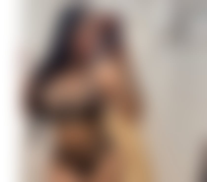 Escorts South East London Woolwich - South East London - Photos for New in town Valentina 💞