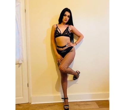 Escorts Colliers Wood South West London - Photos for ❤️🌸ALICE PARTY GIRL NEW❤️🌸