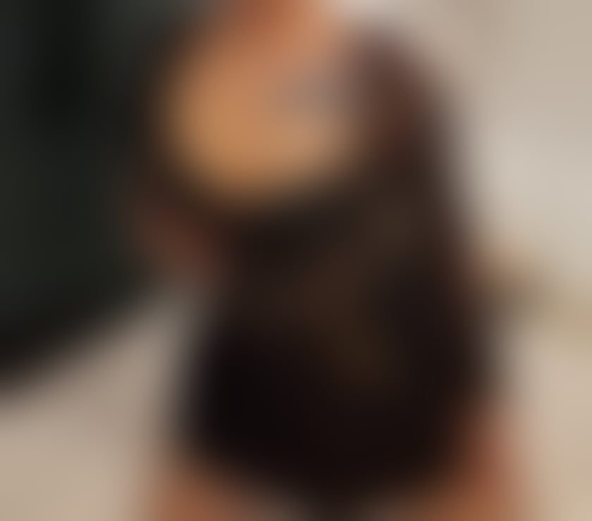 Escorts West London Hounslow - Photos for 🍭🍭Sexy Gina🍑Best Sloppy BJ❤️OwO Inculded 🍭