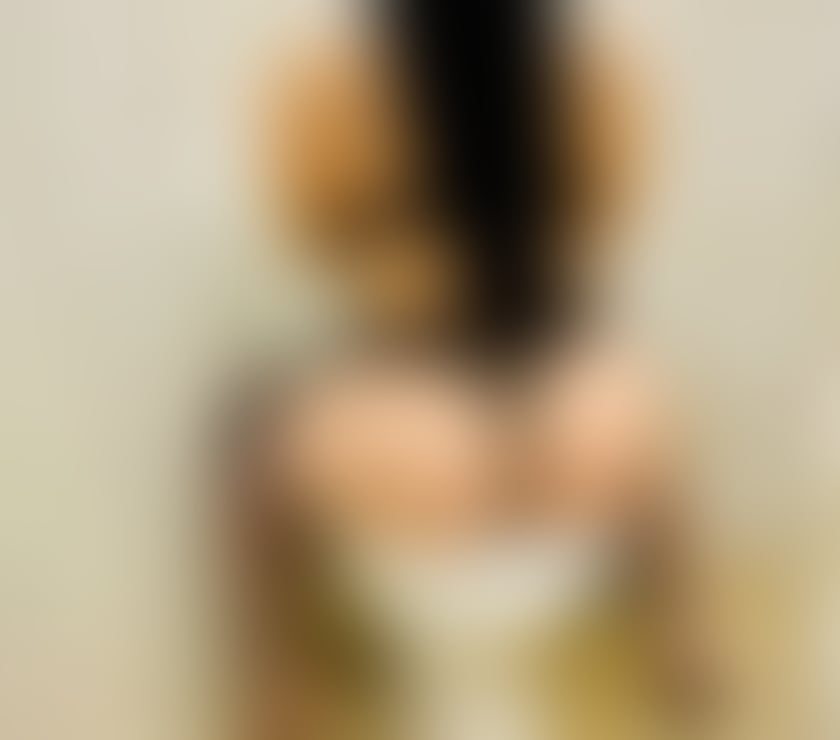  Escorts Manchester City Centre Manchester - Photos for 💋 Sophisticated, Charming & Friendly Lady Ready to Make