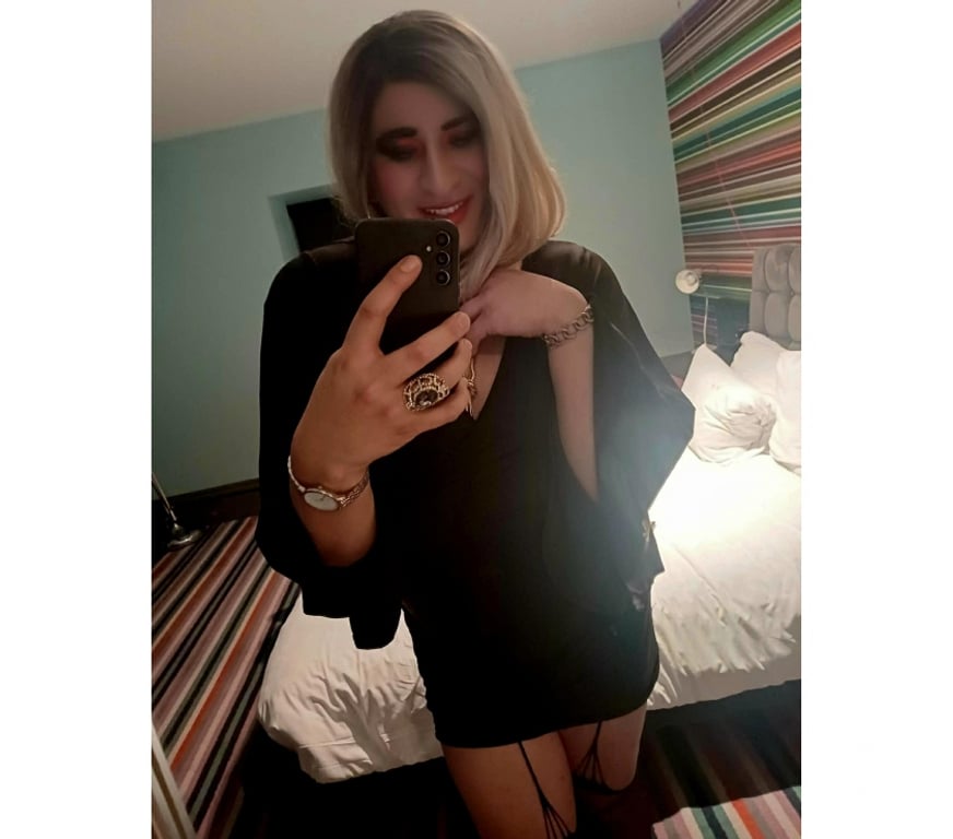 Trans Escorts East London Havering - Photos for SUZY LADYBOY FIRST TIMERS AND CURIOUS IN&OUTCAL