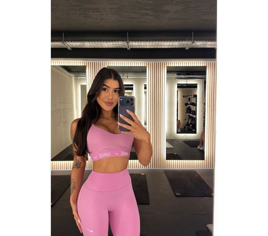 Escorts North London Manor House - North London - Photos for 💜 Brazilian Girl 🇧🇷 Naughty GFE Vibes 🍾💫