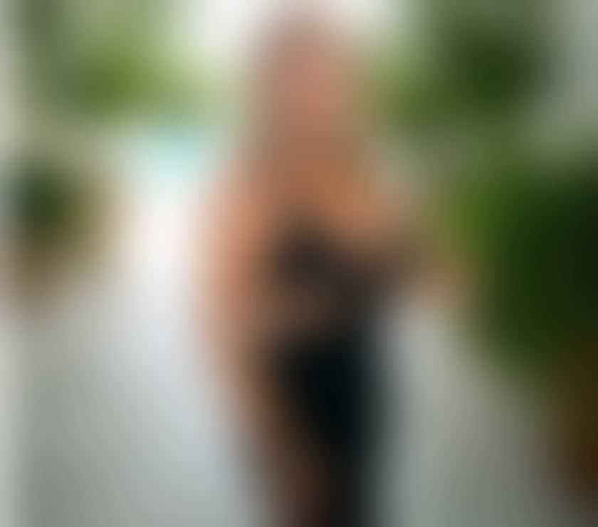 Escorts South East London Croydon - Photos for Brazilian🇧🇷 blonde hot🔥