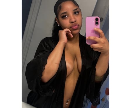Escorts Plumstead South East London - Photos for 💯BETY CURVY💯PERFECT OWO❤️‍🔥NEW HERE🔝
