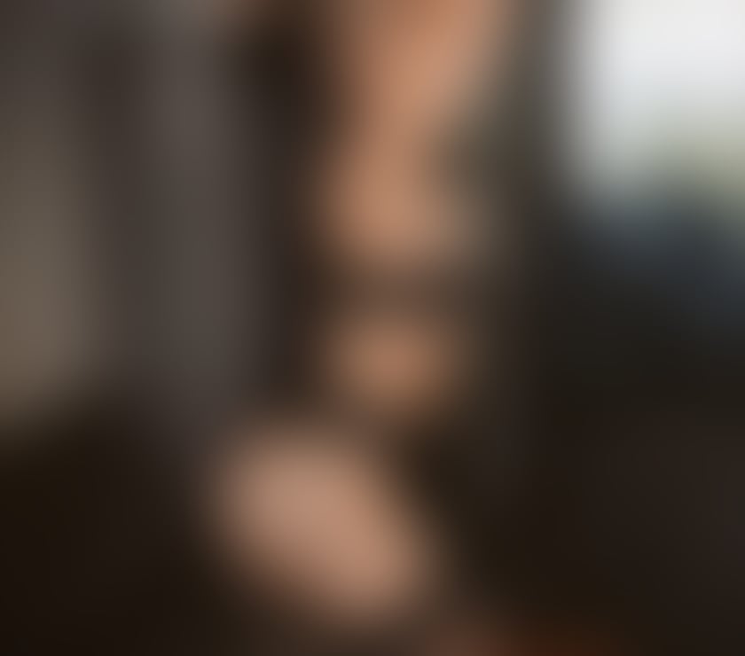 Escort Grimsby North East Lincolnshire - Photos for RANYA NEW IN TOWN READY FOR PARTY 🎉