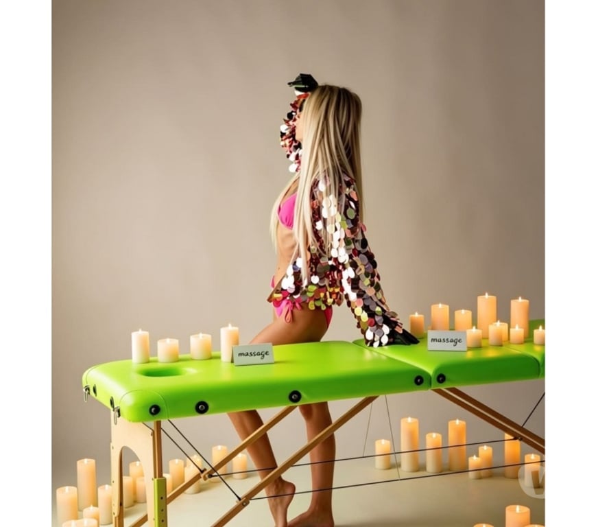 Escorts West Midlands Birmingham - Photos for 4-Hand synchronised massage with 2 girls !