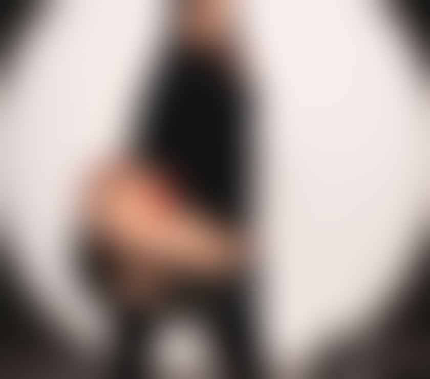 Escort Newbury Park East London - Photos for CURVY KATRINA ANDRAS 💋