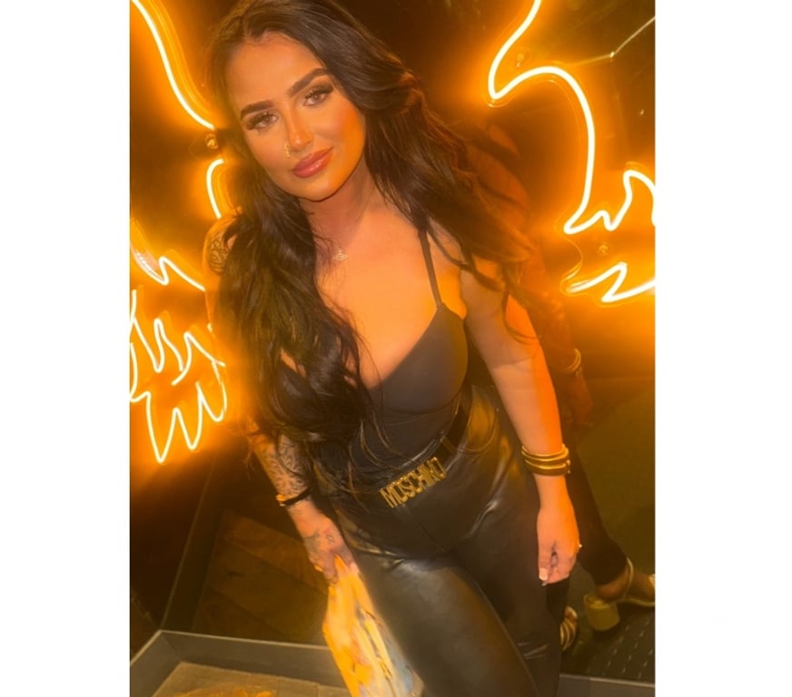 Escorts South Yorkshire Sheffield - Photos for POPULAR 21 YEAR OLD BRITISH ONLYFANS GIRL🍆😍