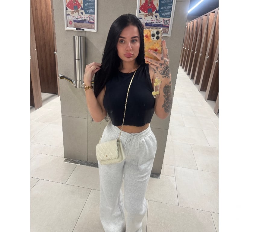 Escorts South Yorkshire Sheffield - Photos for POPULAR 21 YEAR OLD BRITISH ONLYFANS GIRL🍆😍