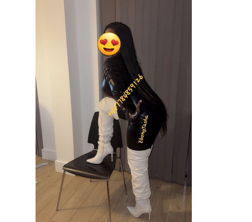 Escorts North West London Barnet Gate - North West London - Photos for SEXY BIG BUM EBONY TASHA NAUGHTY Partybabe LONDON