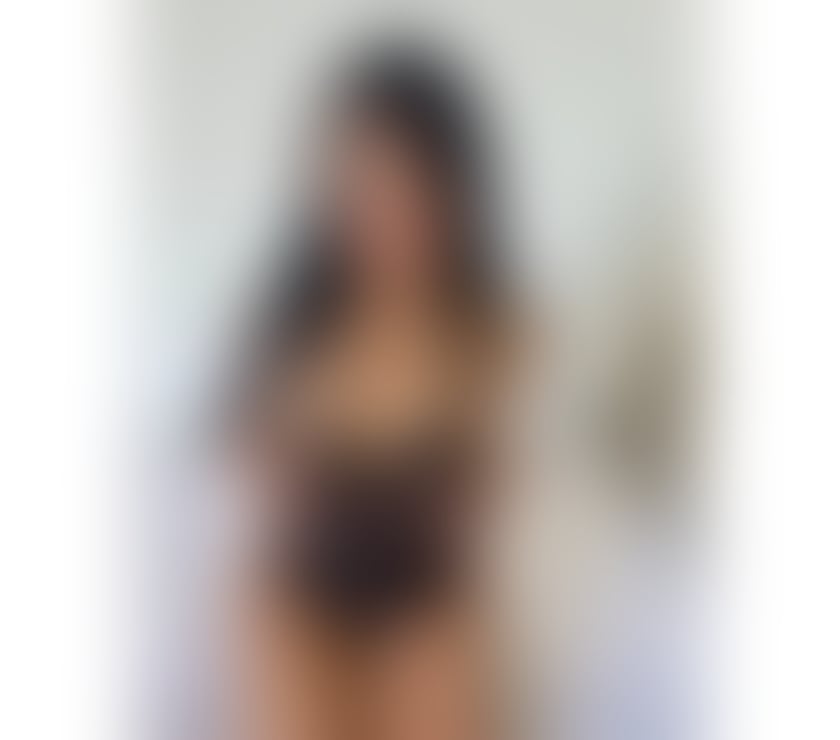 Escorts South East London Woolwich - South East London - Photos for Colombian 🇨🇴 girl Melany Party 🔥