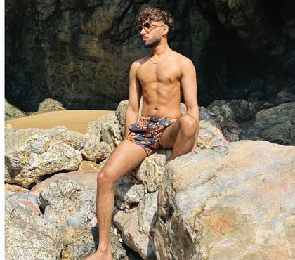 Gay Escorts Belgravia Central London - Photos for British Asian visiting. Call or WhatsApp 07543671623