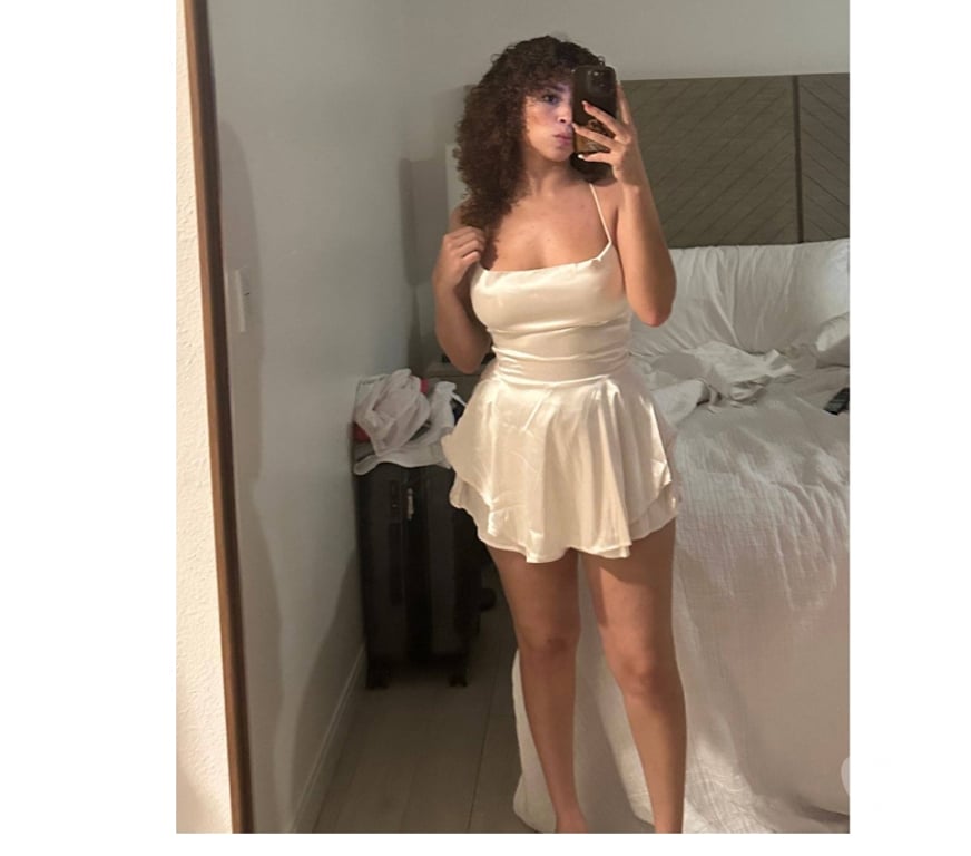 Escorts Gwynedd Penrhyndeudraeth - Gwynedd - Photos for Charming bunny in town always available