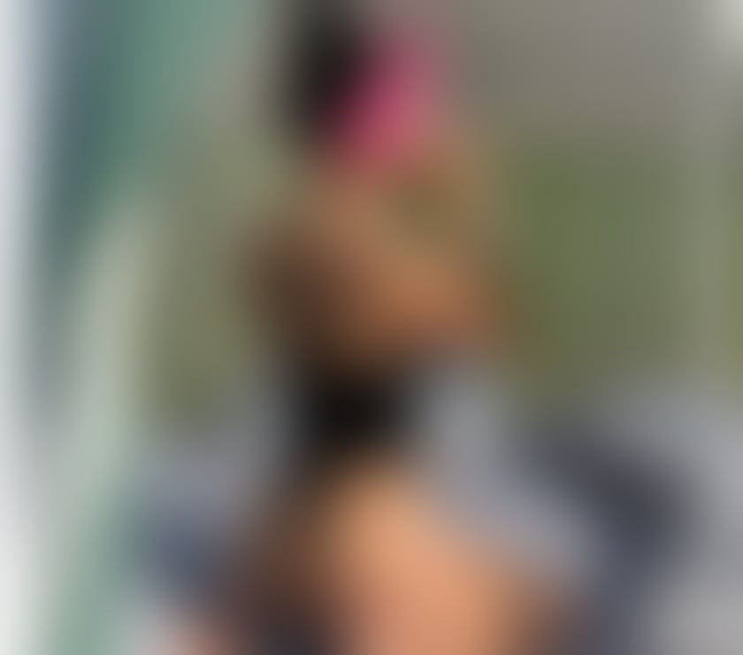 Escorts Leicestershire Leicester - Photos for Hi guys 2 lady in town Nicol and Laura