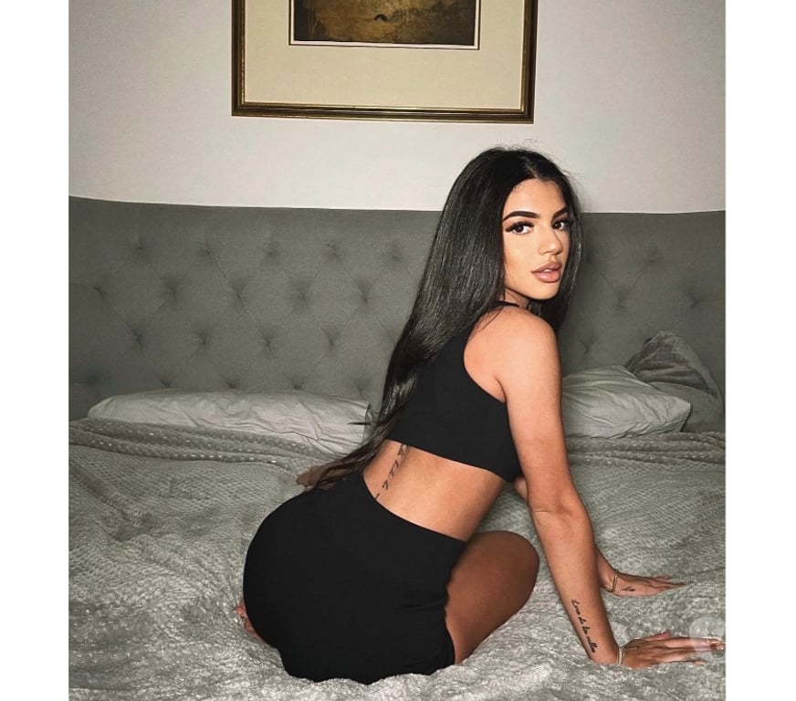 Escorts North West London Harrow - Photos for 🔥 ELLIS | BRAZILIAN 🎉 PARTY - GFE 🍭