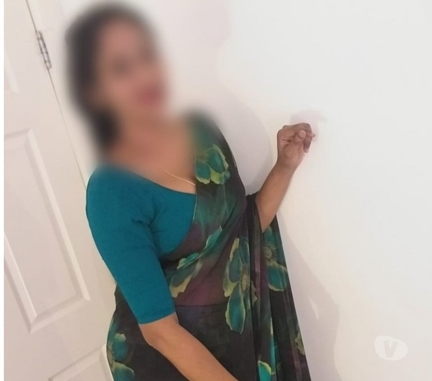 Escorts Slough Slough Town Centre - Slough - Photos for DIYAA SOUTH INDIAN TAMIL GIRL NEW IN SLOUGH