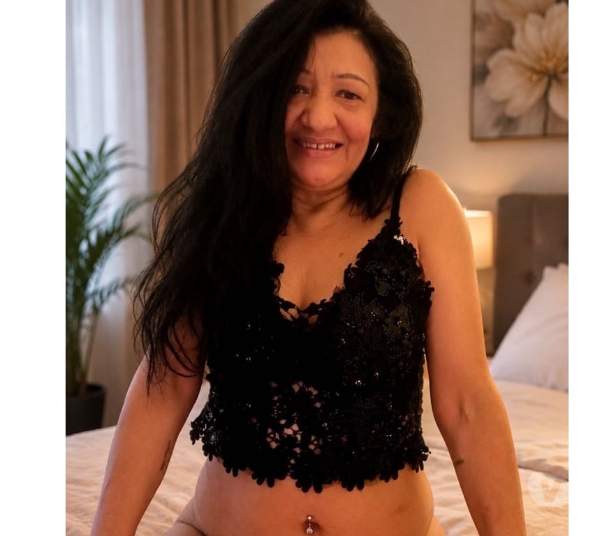 Escorts North West London Harrow - Photos for MIRA MILF📲🔥PARTY GIRL🥂💦🔥