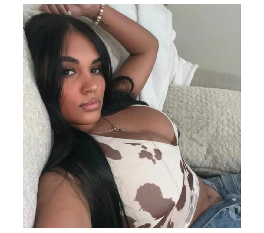 Escorts South East London Lewisham - Photos for Carolina 💚💛NEW IN TOWN 💚💛 never rush