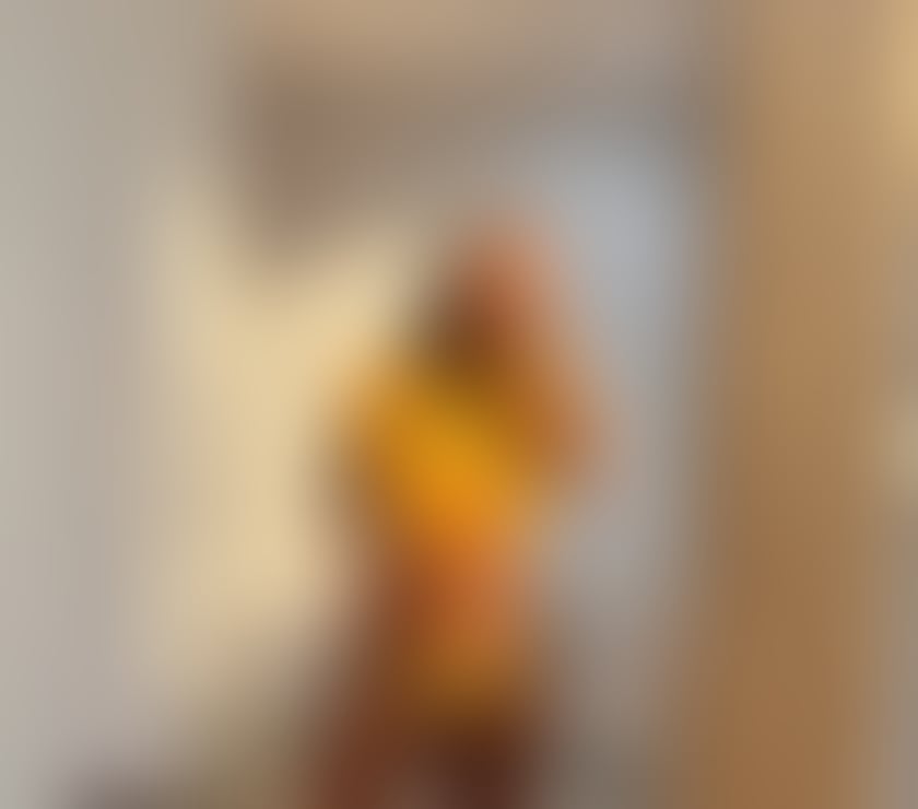 Escort Twickenham Richmond upon Thames - Photos for Naughty😈 Latina I like party 🎉