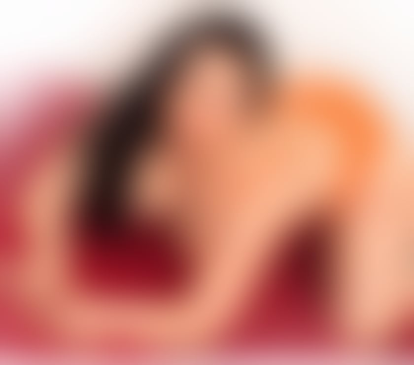 Escorts Belfast Belfast City Centre (South) - Belfast - Photos for Mature curve Italian week only toys
