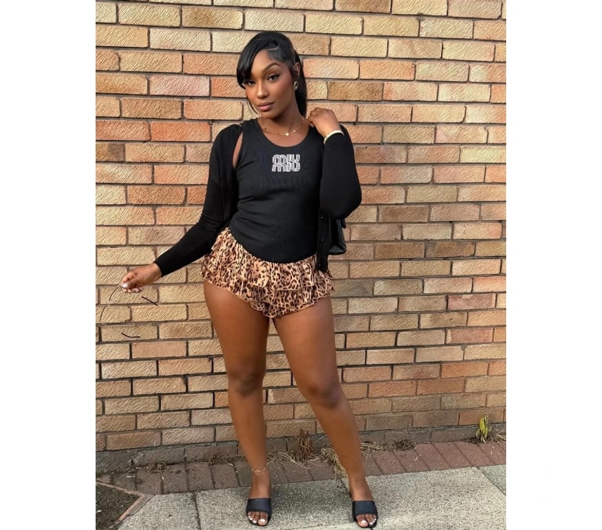 Escorts North Yorkshire Middlesbrough - Photos for Vivian 💛💚 New queen in town 💛💚 reall 📸