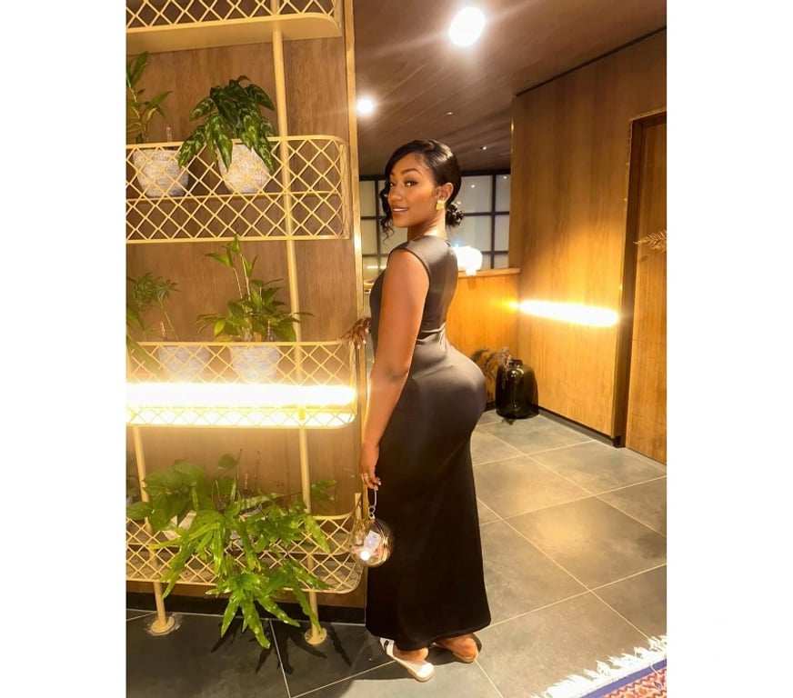 Escorts North Yorkshire Middlesbrough - Photos for Vivian 💛💚 New queen in town 💛💚 reall 📸