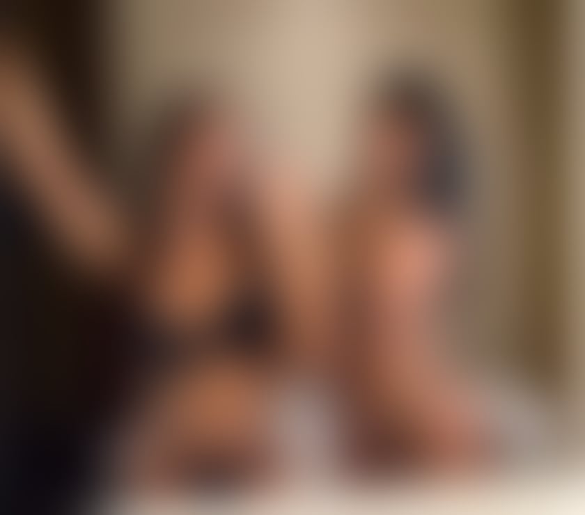  Escorts & Erotic Massage Dundee City Centre Dundee - Photos for 2 NAUGHTY GIRLS 🍑 PARTY 💦 DUO