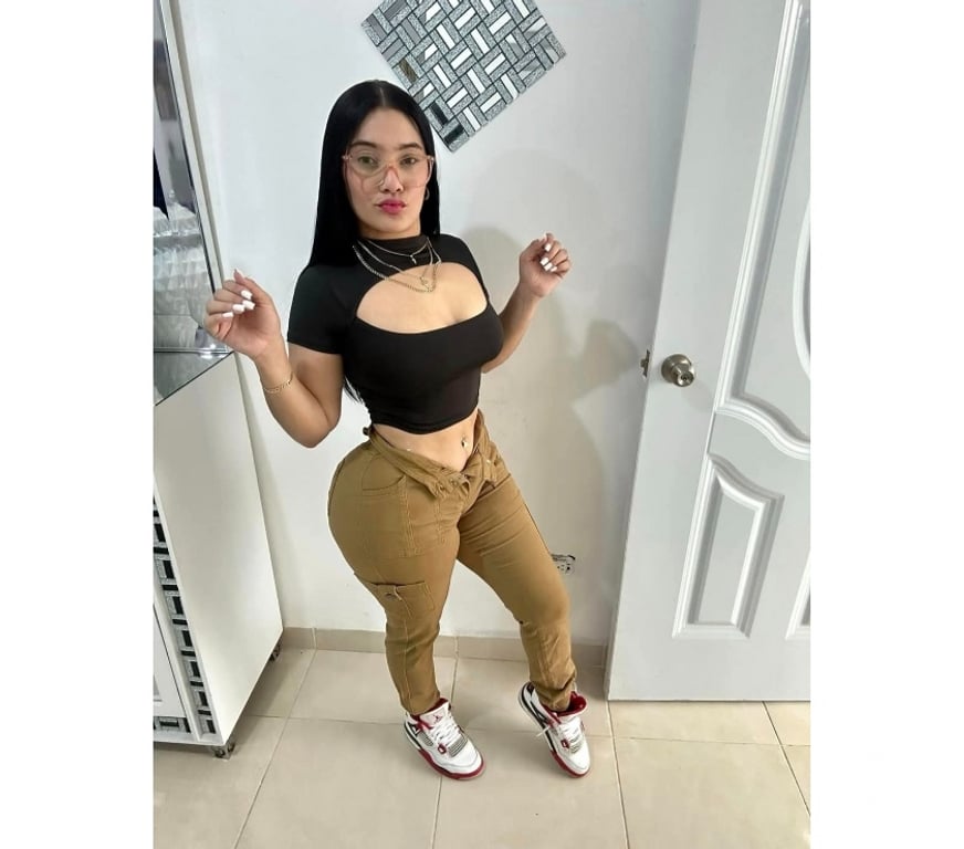 Escorts North London Turnpike Lane - North London - Photos for Estephany 💚💛 New in town 💛💚 never rush