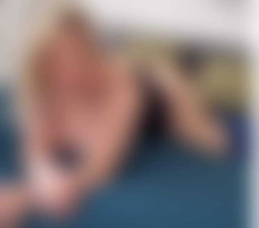 Escorts East London Leytonstone - East London - Photos for Hii im Cristina im new call me full service 😘😘