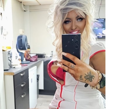  Escorts Northwich Cheshire West and Chester - Photos for English escort based in Northwich
