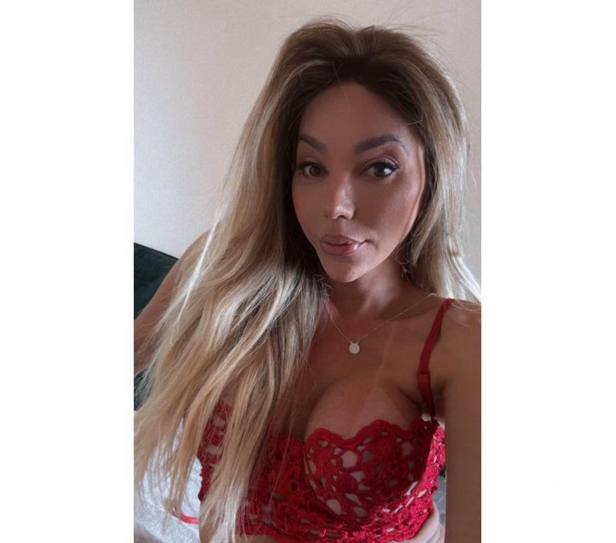 Trans Escorts North West London Dollis Hill Station - North West London - Photos for Biia Ts 🇧🇷 High Class