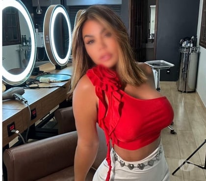 Escorts Canary Wharf East London - Photos for Tayla Brazil Big Bobbies