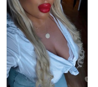 Escort Three Bridges Crawley - Photos for Sexy girl new in town